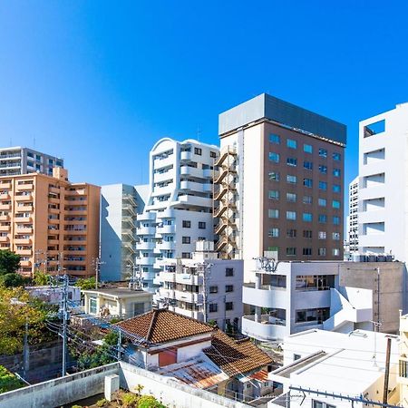 Mr. Kinjo In Matsuo Apart otel Naha Dış mekan fotoğraf